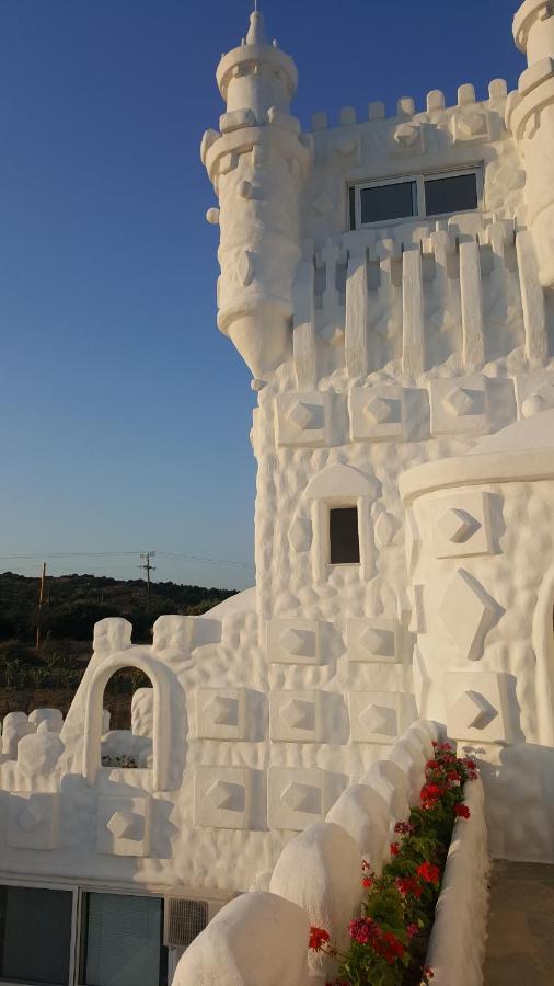 Snow White Castle Apartment Киотари Экстерьер фото