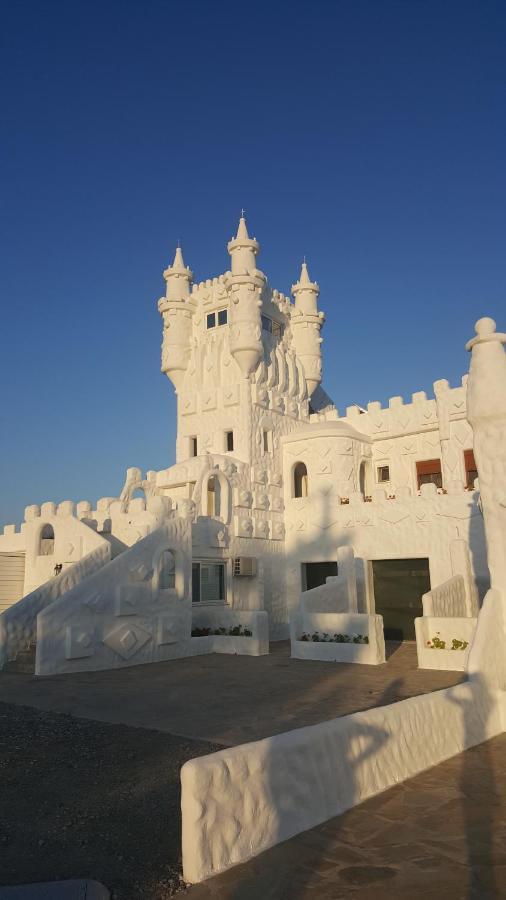Snow White Castle Apartment Киотари Экстерьер фото